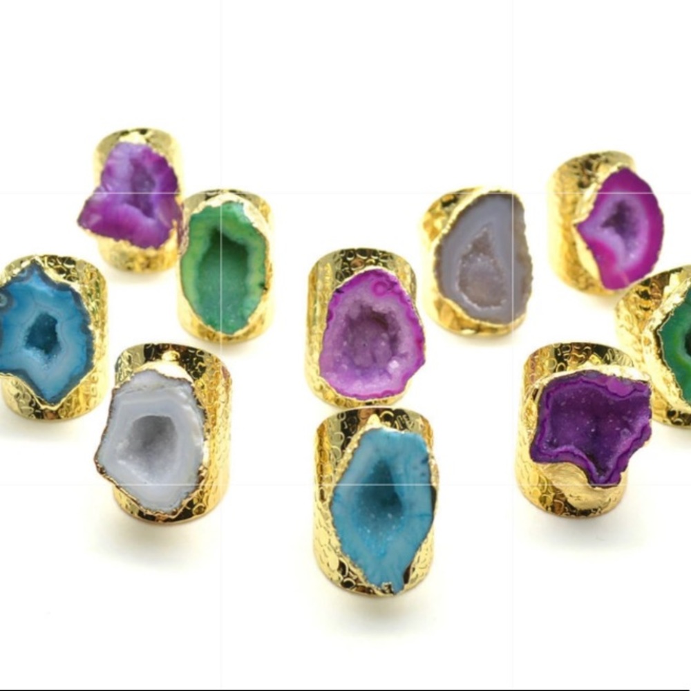 RINGS - Picture 2 of 3